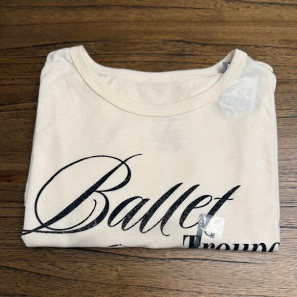 Ballet Troupe NYC Boyfriend Graphic Tee - Picture 11 of 12
